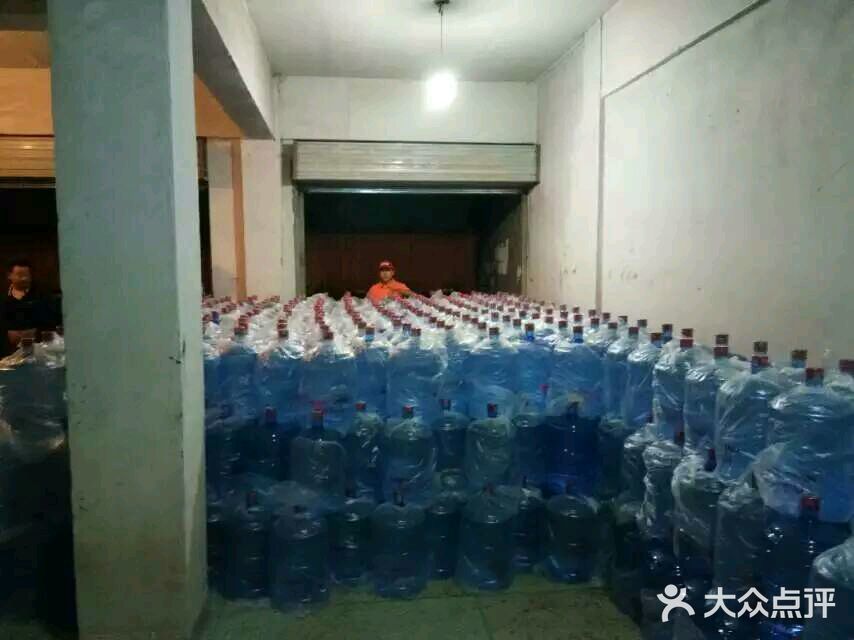 樂(lè)百氏桶裝水店 桶裝水配送服務(wù) 樂(lè)百氏桶裝水店 - 長(zhǎng)沙市桶裝水站
